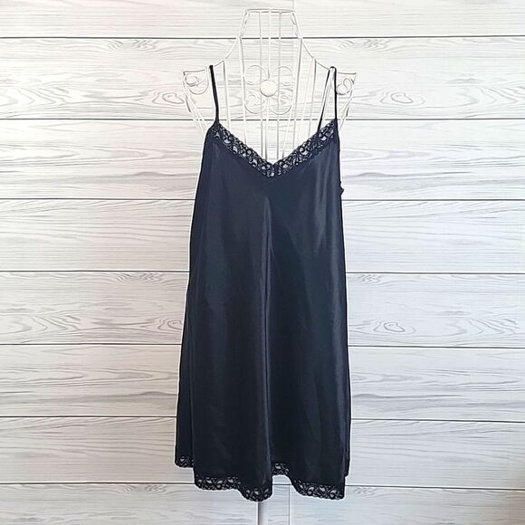 Valerie Stevens intimates black slip nightgown Women's Size S - Picture 1 of 9